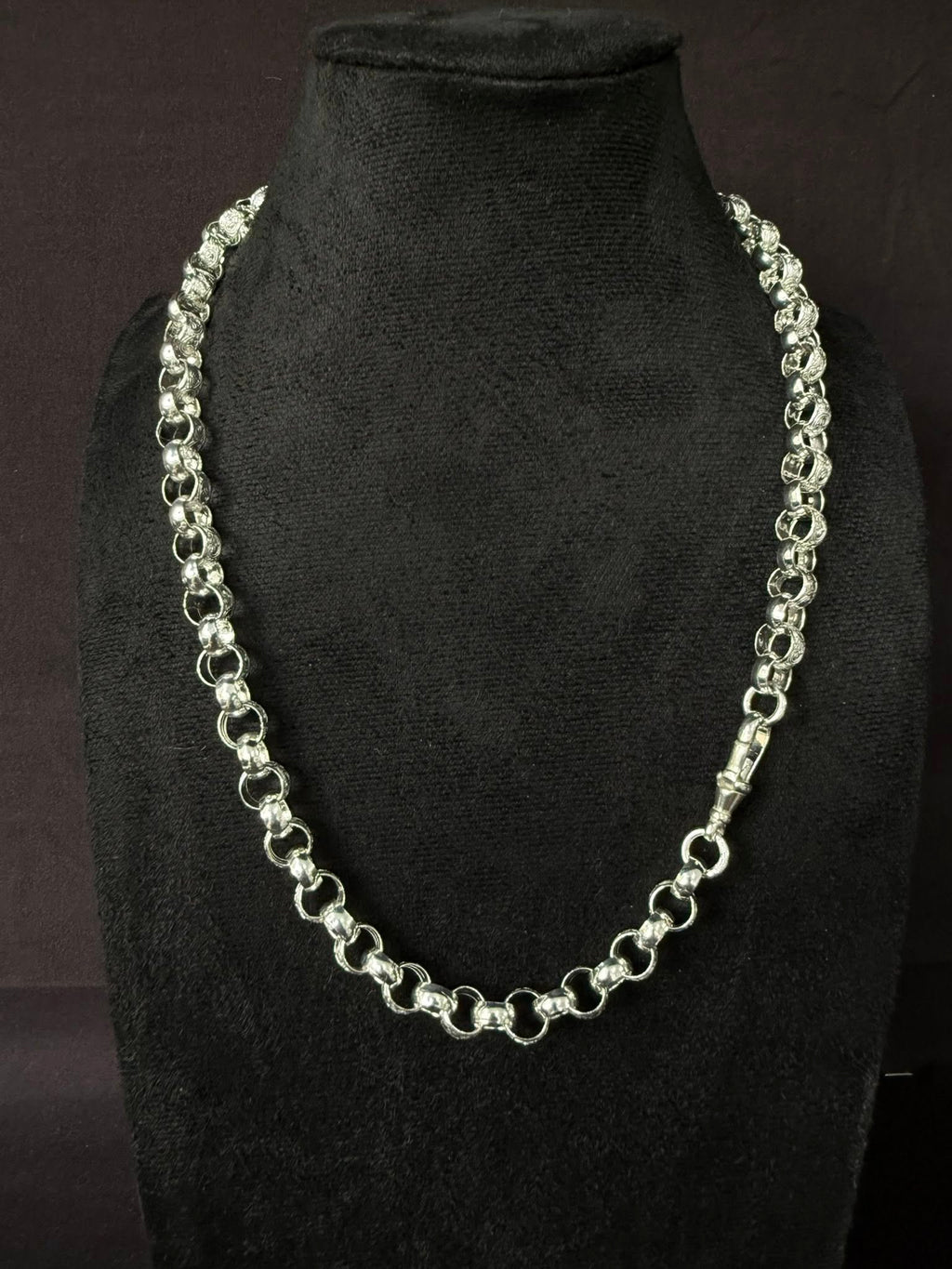 Half-Pattern Belcher Chain